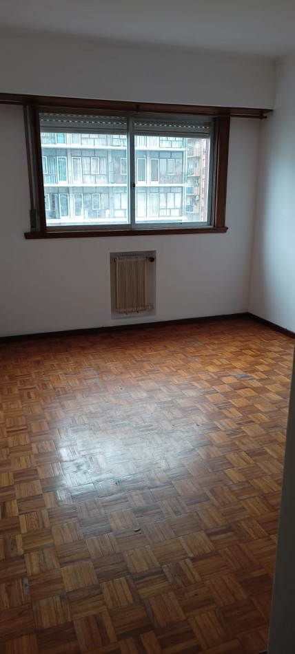 Departamento de 3 ambeintes con cochera !!! Av. Luro al 2500 !!!