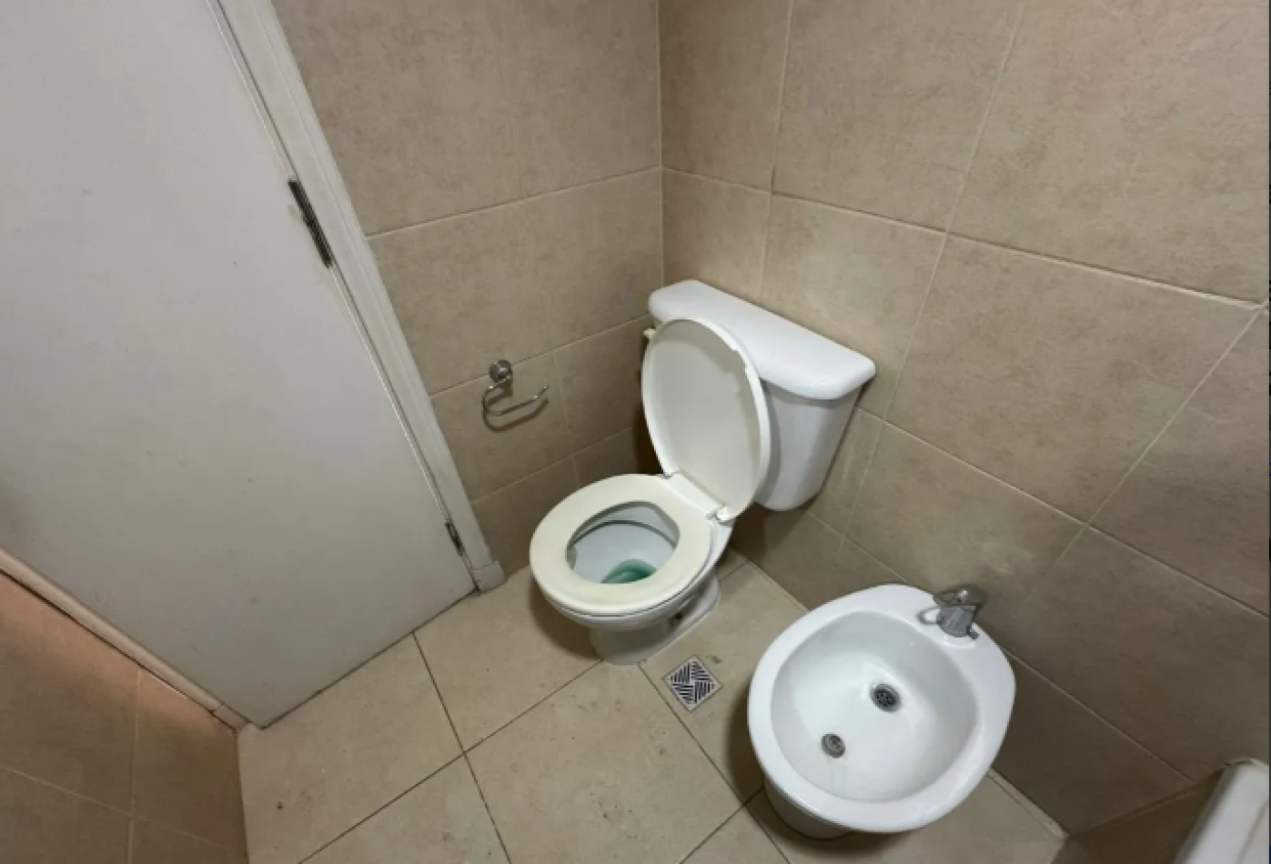 Apto Credito! En Venta Dos Modernos Departamentos De 2 Ambientes Con Cochera Al Frente en PA.